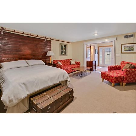 7 Point Ranch Hotel Emigrant Exterior photo