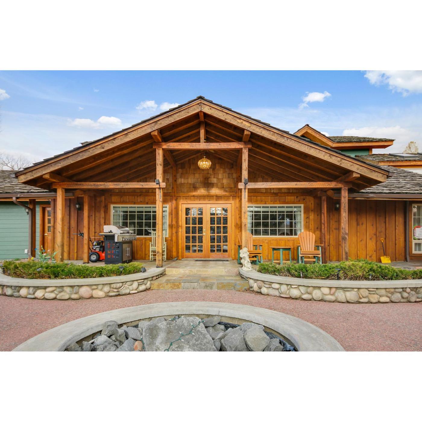 7 Point Ranch Hotel Emigrant Exterior photo